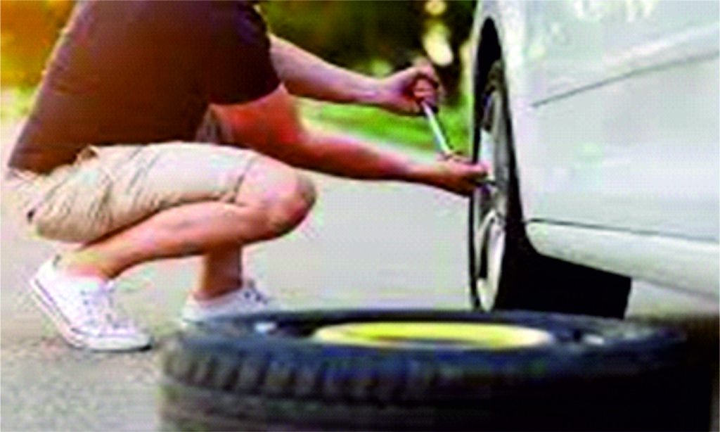 How to Fix A Flat Tire In 15 Minutes | BuyCars.NG